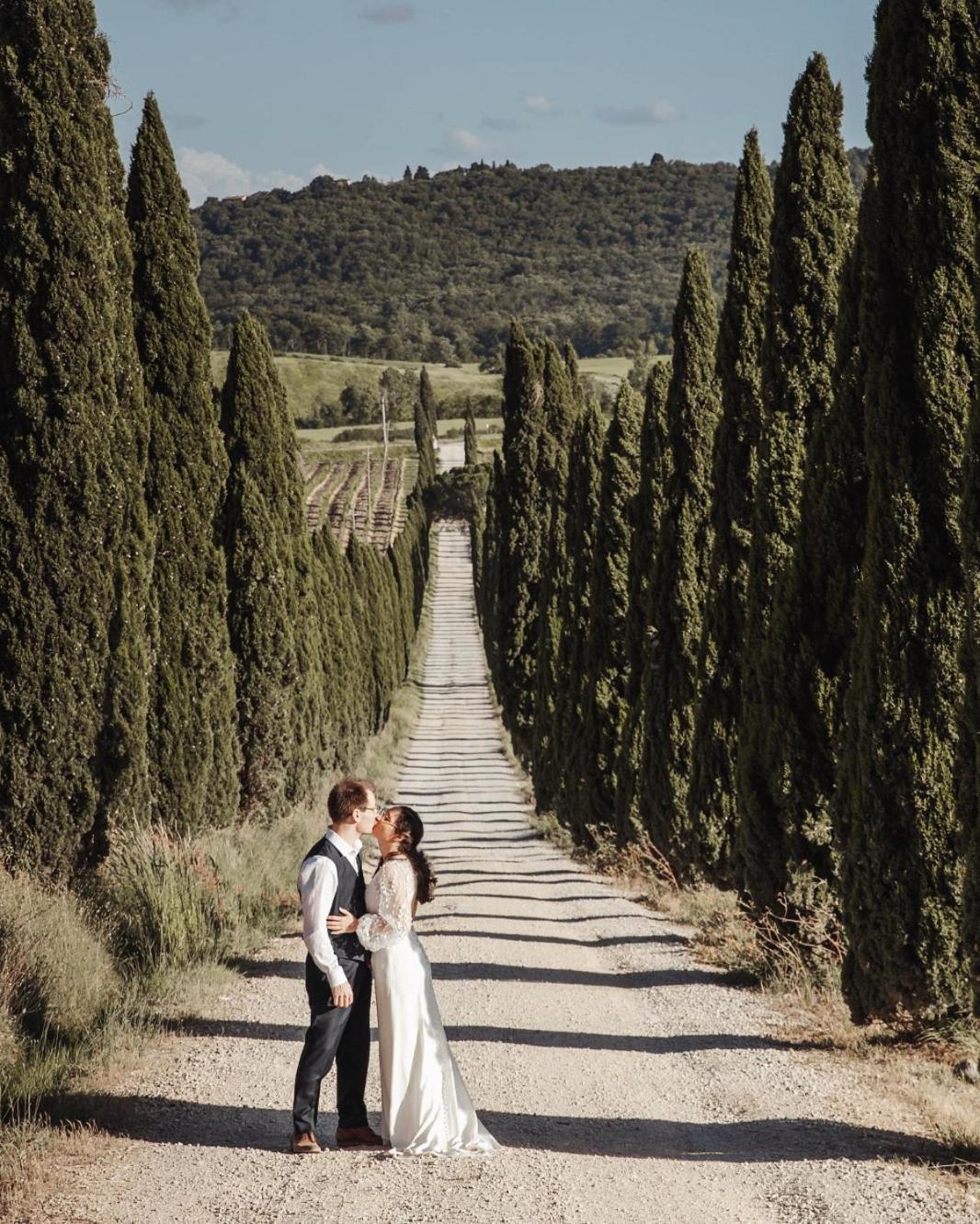Agriturismo Casale Dello Sparviero Castellina in Chianti Luaran gambar